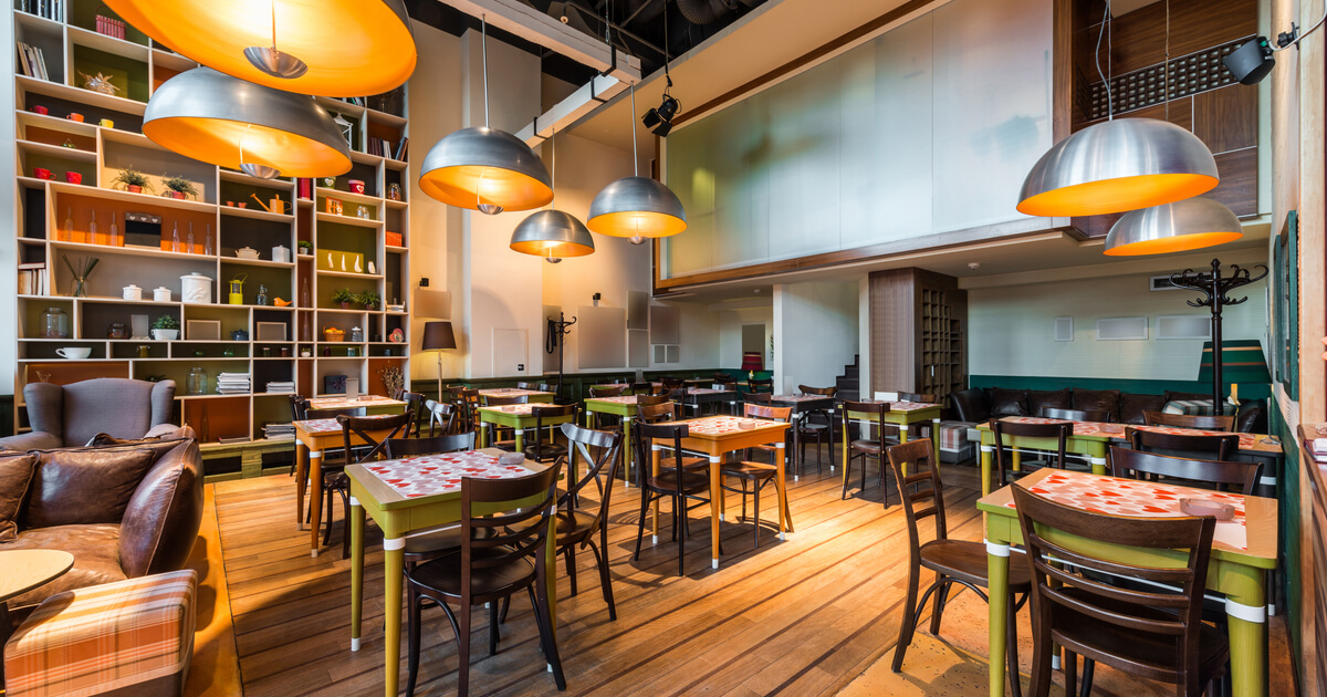 飲食店　動画　広告　アイキャッチ